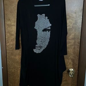 Stunning and fun awesome date night dress. Bought in a Polish boutique.  Large